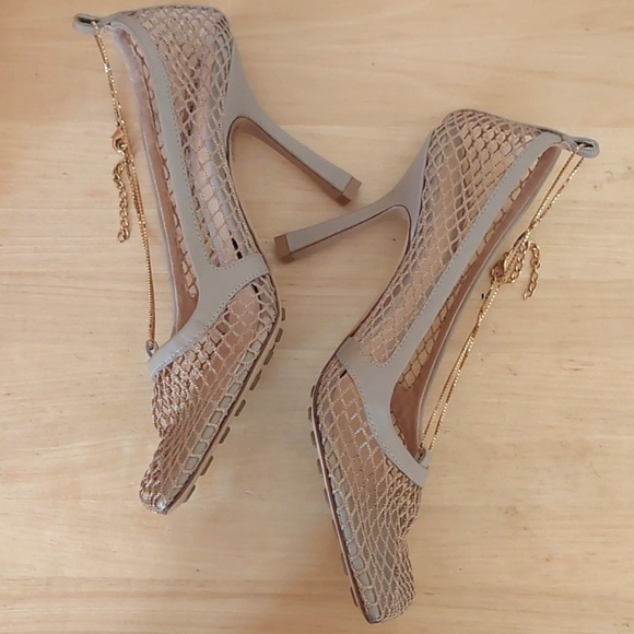 Bottega Veneta Chain-Link Mesh  Sandals - Picture 6 of 11